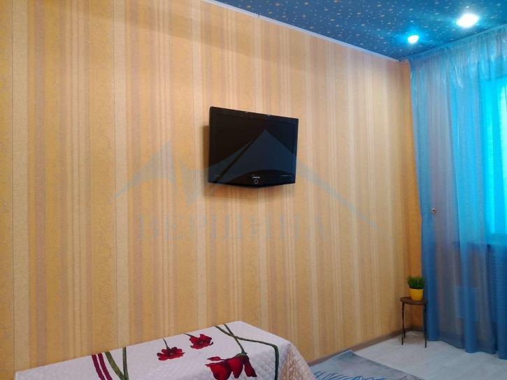 2-комн квартира Богдана Хмельницкого улица,21