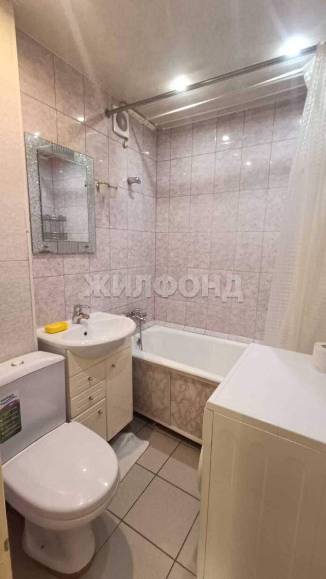 Купить квартиру за 2 500 000 рублей на Ленинский проспект, д.19