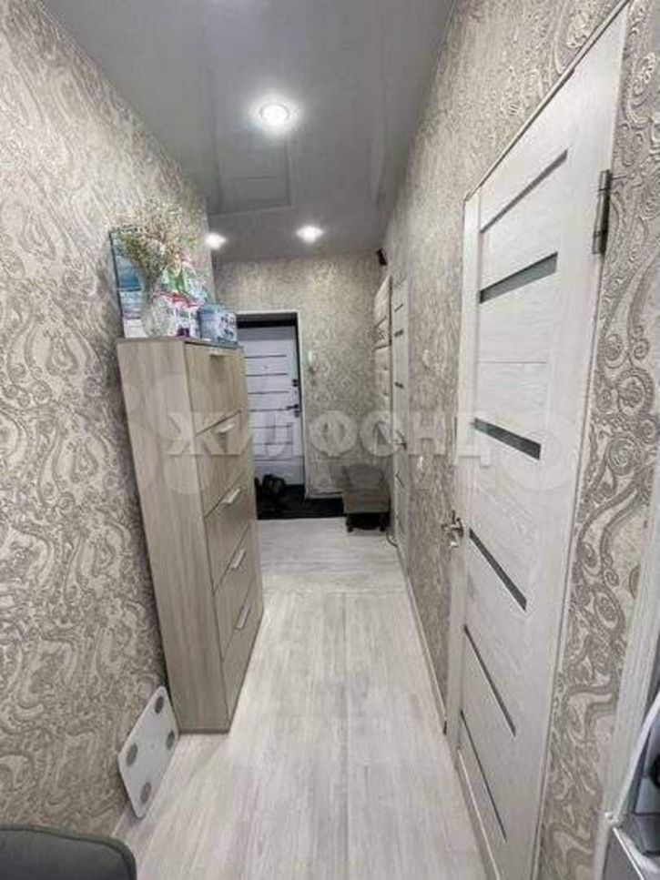 2-комн квартира Металлургов площадь, д.17