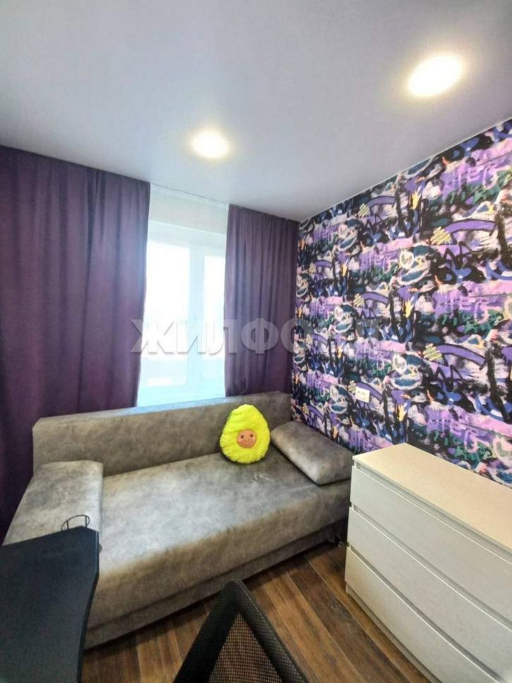 3-комн квартира Талнахская улица, д.21