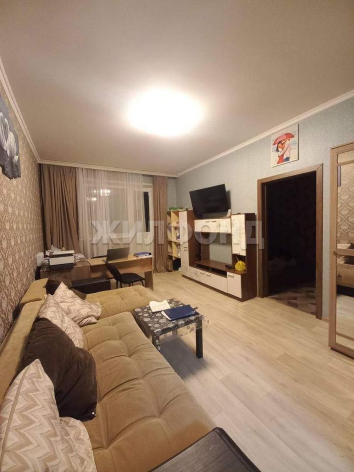 3-комн квартира Лауреатов улица, д.73А