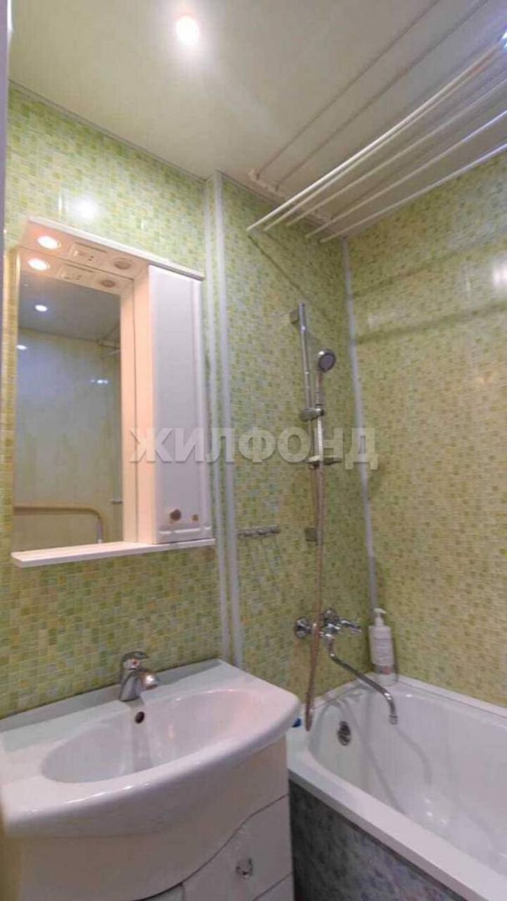 3-комн квартира Лауреатов улица, д.25