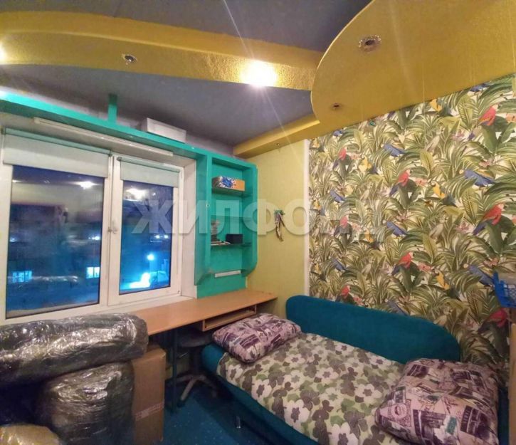 2-комн квартира Лауреатов улица, д.43