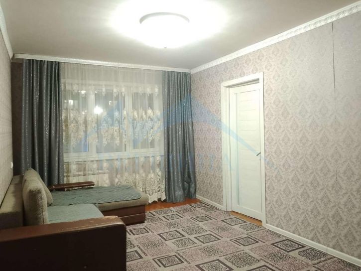 2-комн квартира Талнахская улица,36