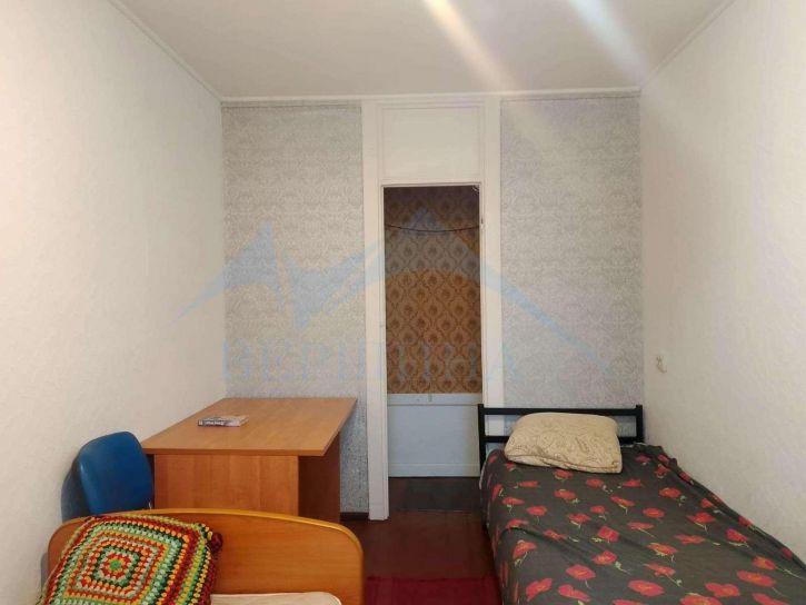 2-комн квартира Нансена улица,80