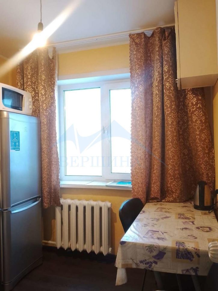 2-комн квартира Нансена улица,80