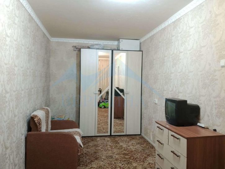 2-комн квартира Талнахская улица,36