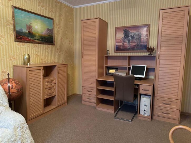 2-комн квартира ул Комсомольская, д. 27