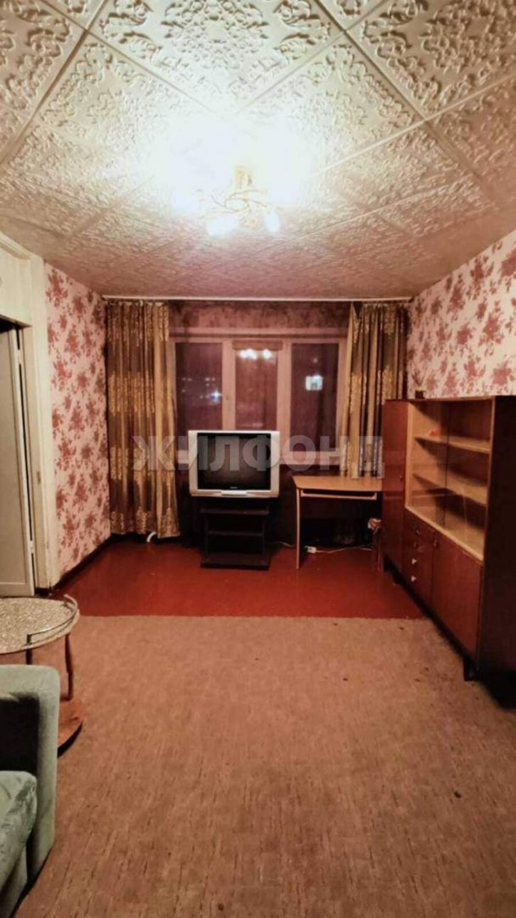 2-комн квартира Талнахская улица, д.49