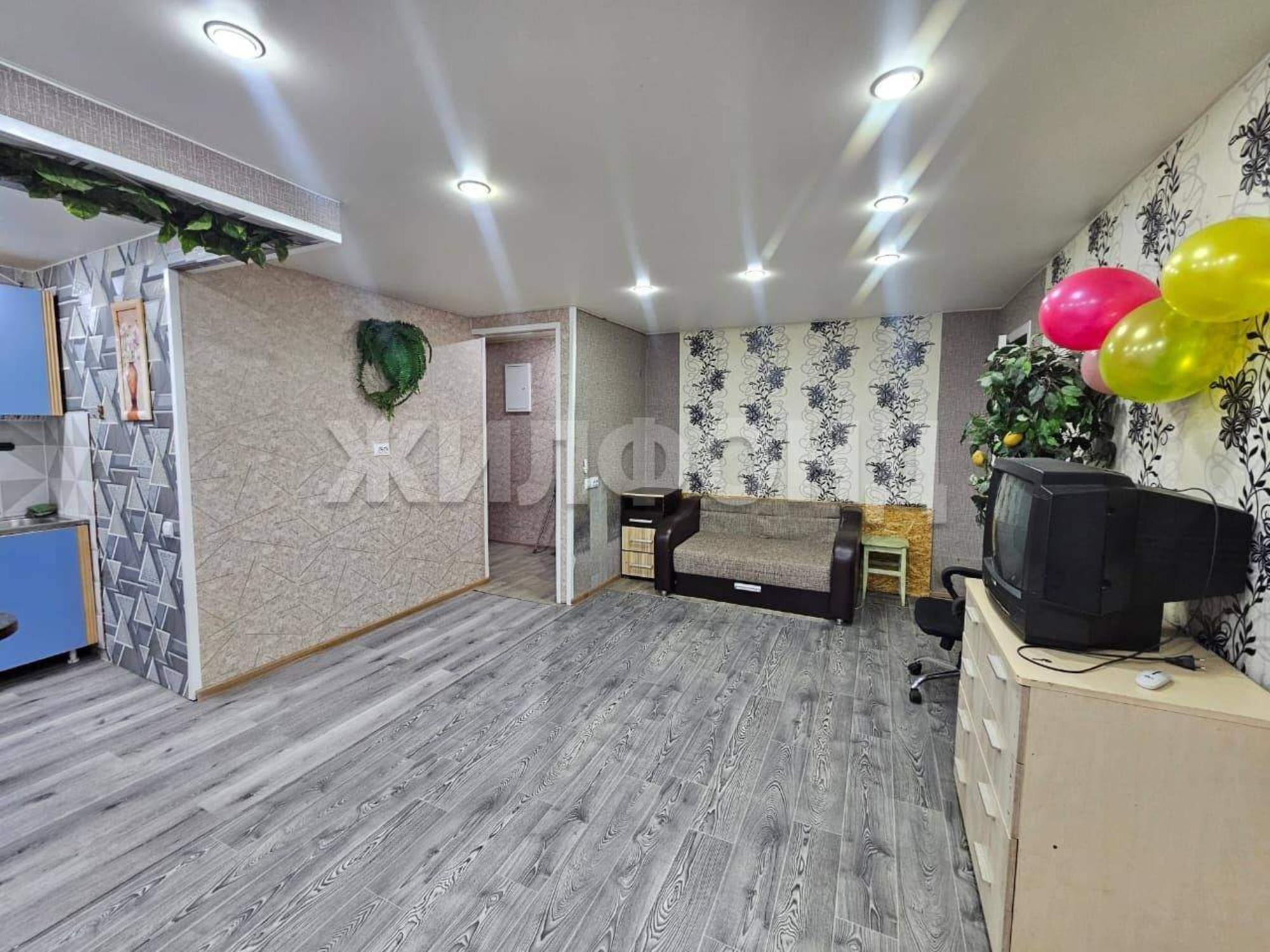 Купить квартиру за 3 600 000 рублей на Комсомольская улица, д.44к1