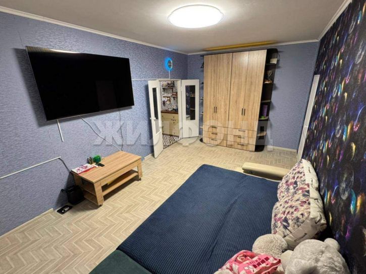 4-комн квартира Талнахская улица, д.6