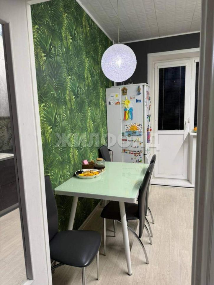 4-комн квартира Талнахская улица, д.6