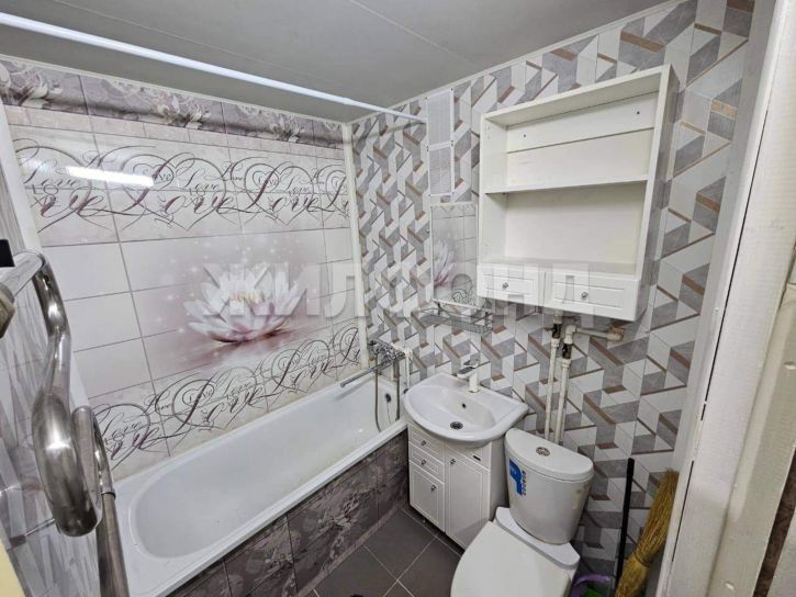 2-комн квартира Комсомольская улица, д.44к1