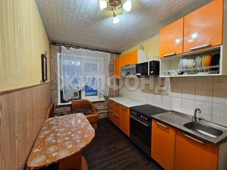 2-комн квартира Кирова улица, д.32