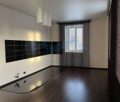 2-комн, 69.6кв м, этаж 4/5 Комсомольская улица,4