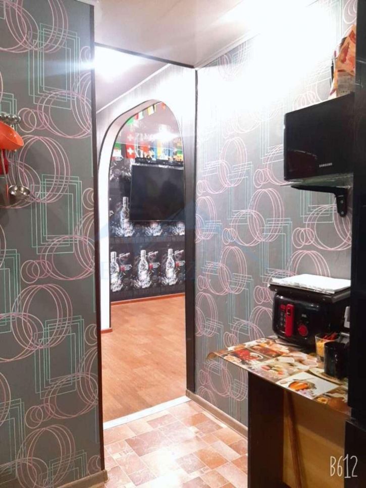 3-комн квартира Мира улица,6В