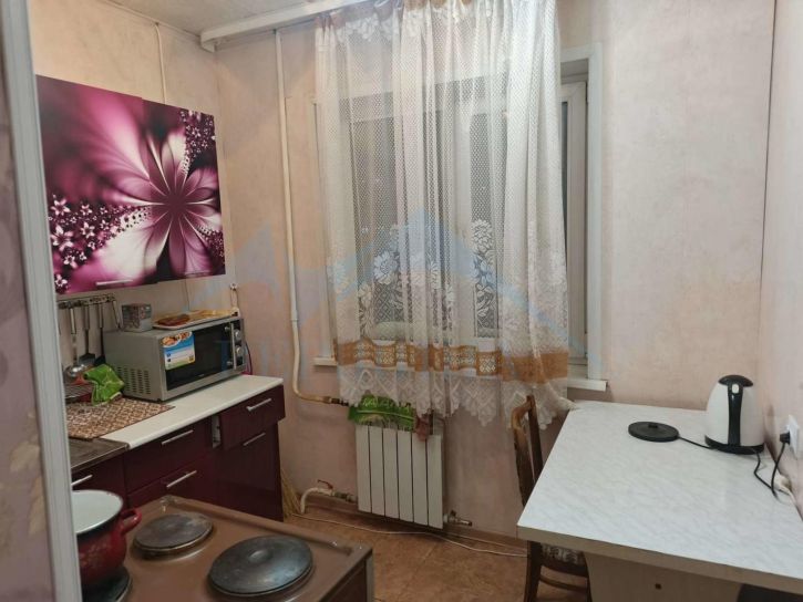 3-комн квартира Нансена улица,112