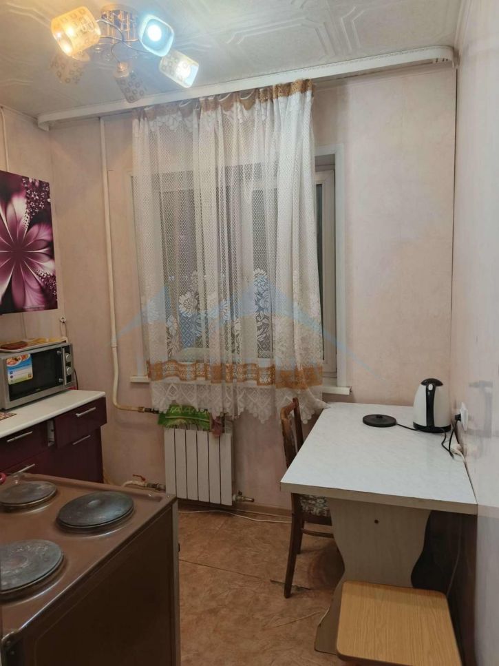 3-комн квартира Нансена улица,112