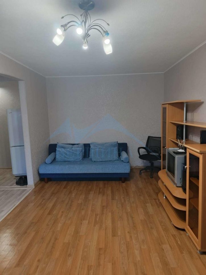 2-комн квартира Талнахская улица,41