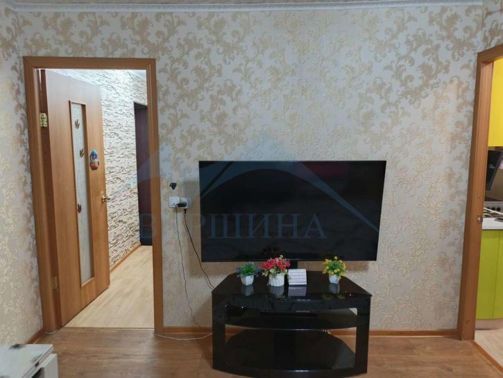 2-комн квартира Дзержинского улица,7к4