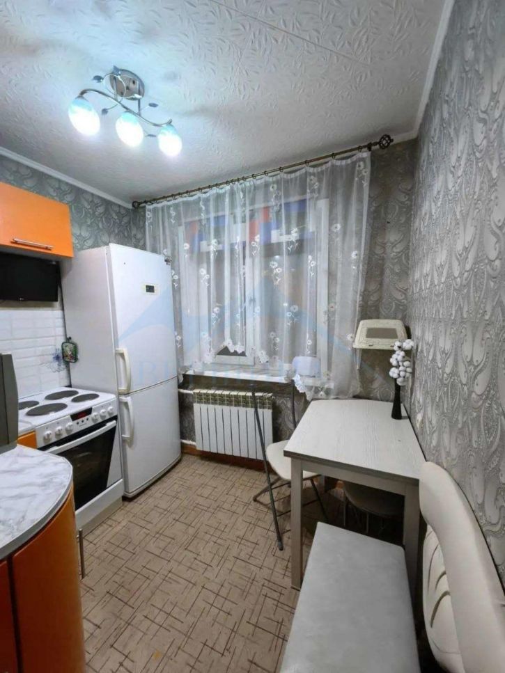 3-комн квартира Павлова улица,5