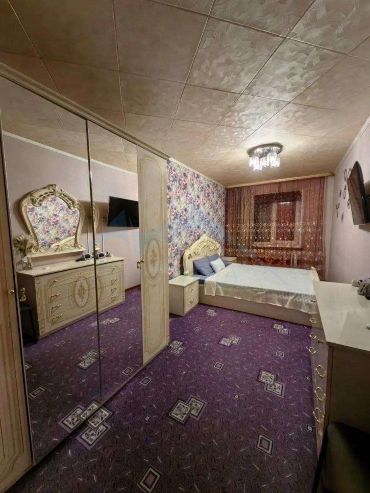 3-комн квартира Павлова улица,5
