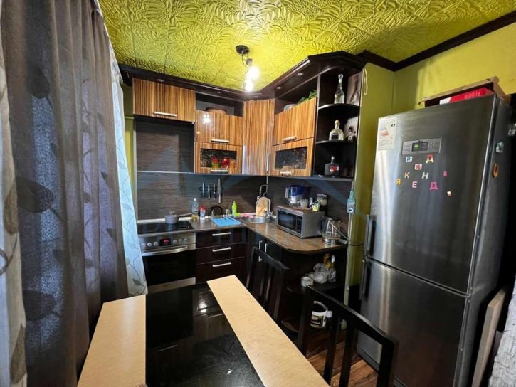 2-комн квартира Ленинградская улица,9кА