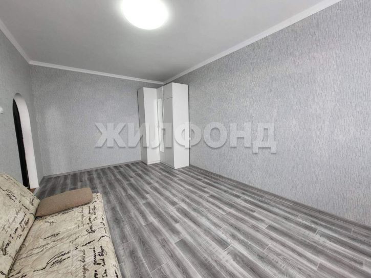 2-комн квартира Ветеранов улица, д.21