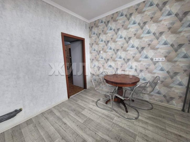 2-комн квартира Ветеранов улица, д.21