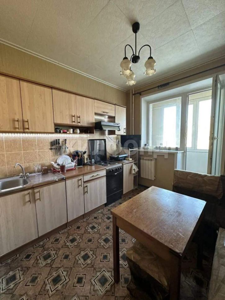 2-комн квартира Талнахская улица, д.10