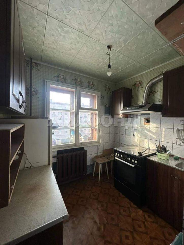 3-комн квартира Талнахская улица, д.45