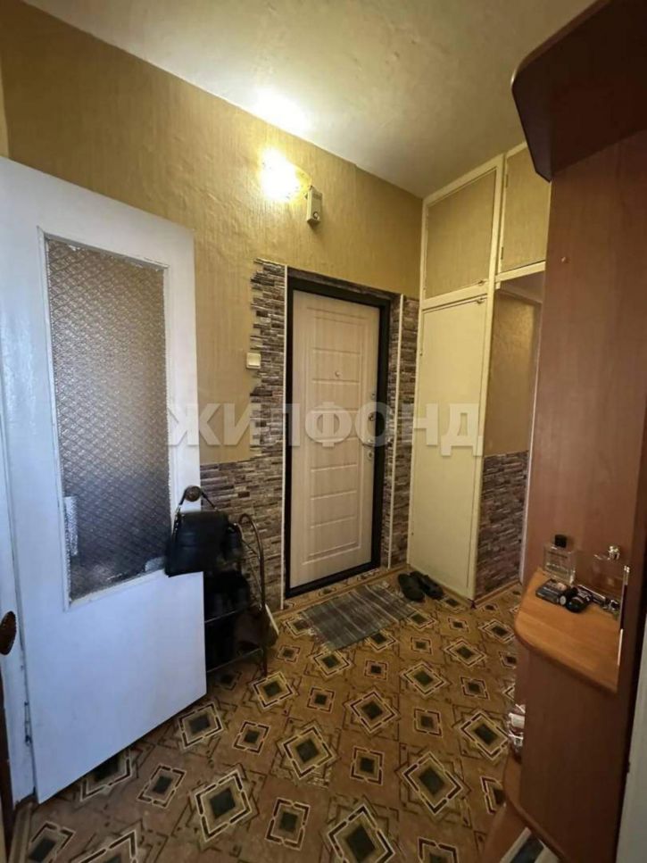 2-комн квартира Талнахская улица, д.10