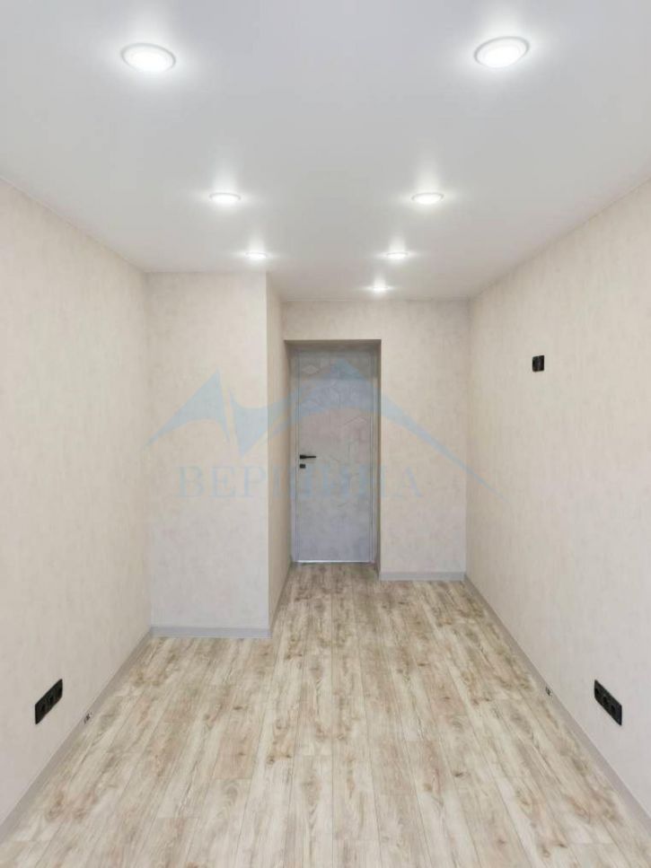 2-комн квартира Бегичева улица,45