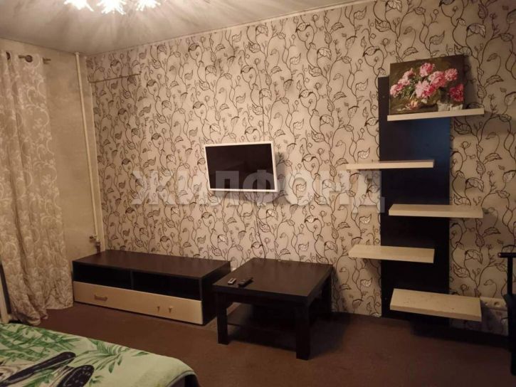 1-комн квартира Лауреатов улица, д.71