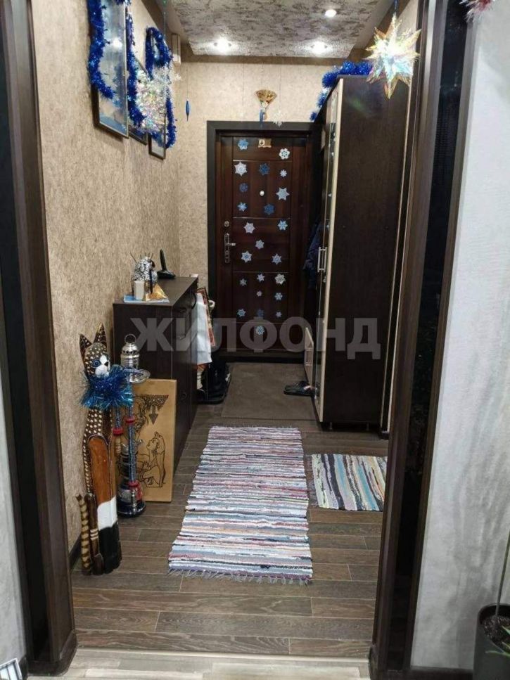 3-комн квартира Металлургов площадь, д.29А