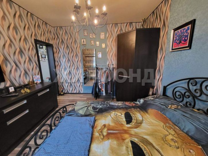 3-комн квартира Металлургов площадь, д.29А