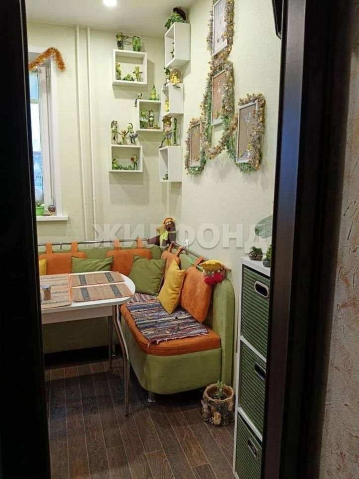 3-комн квартира Металлургов площадь, д.29А