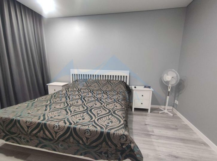 2-комн квартира Богдана Хмельницкого улица,2
