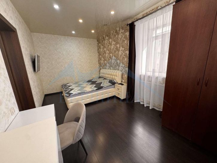 3-комн квартира Комсомольская улица,8