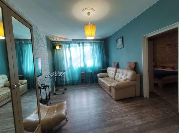 3-комн квартира Севастопольская улица,5
