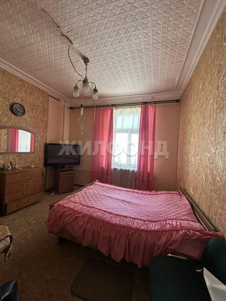 3-комн квартира Богдана Хмельницкого улица, д.2