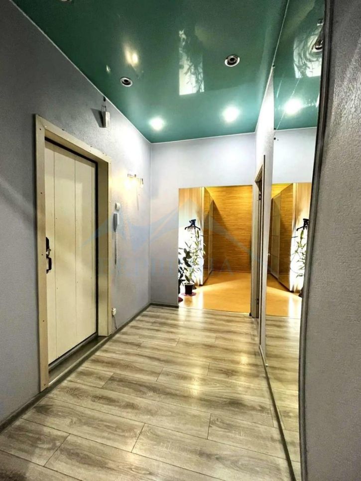 2-комн квартира Талнахская улица,6к1