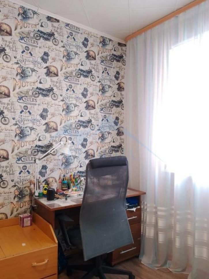 3-комн квартира Талнахская улица,18
