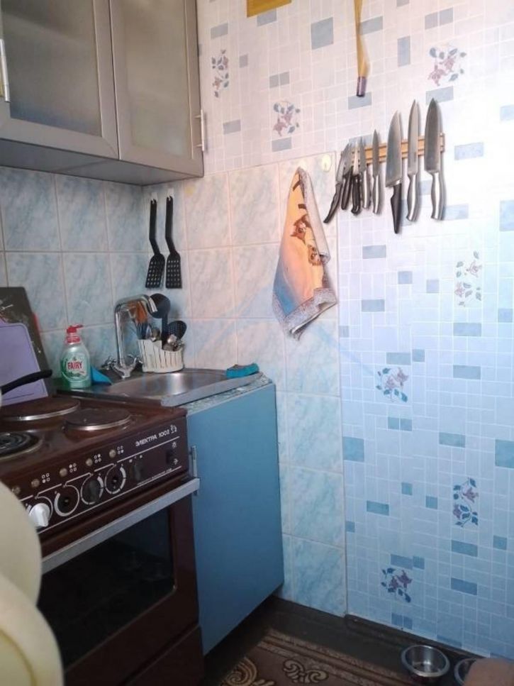 2-комн квартира Талнахская улица,28