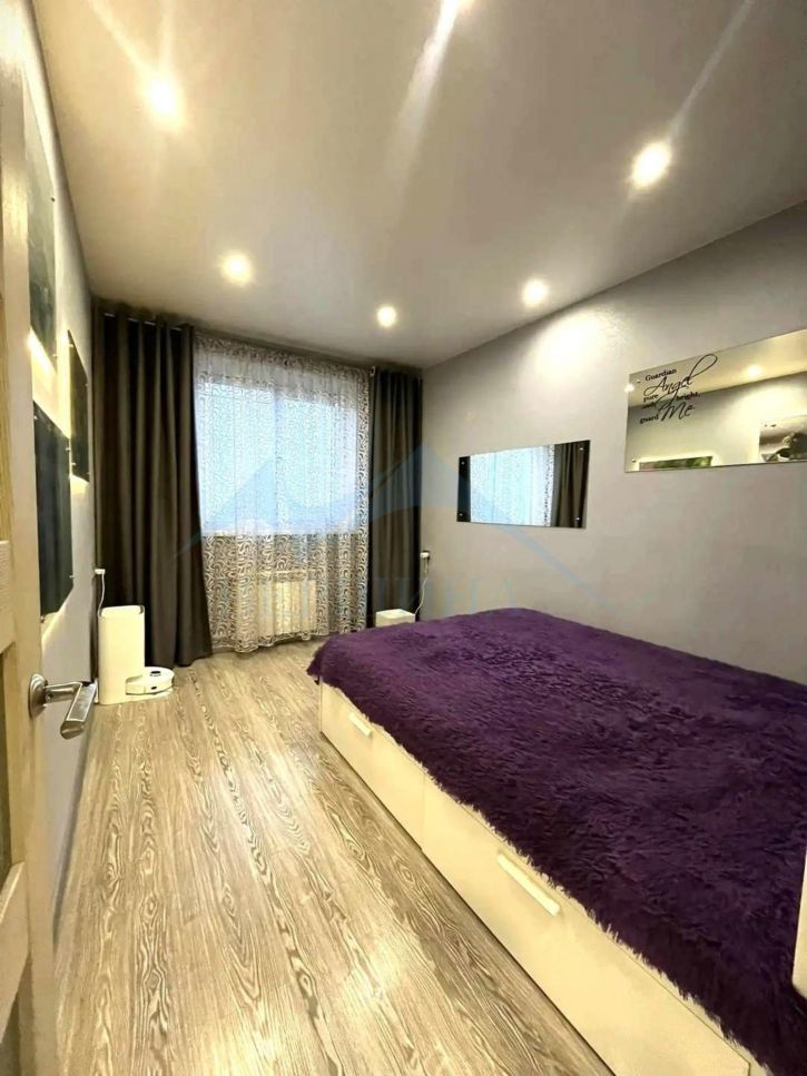 2-комн квартира Талнахская улица,6к1
