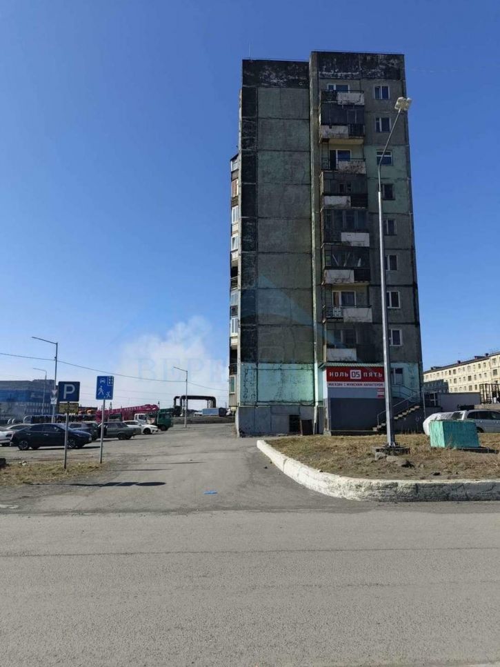 4-комн квартира Набережная Урванцева улица,3