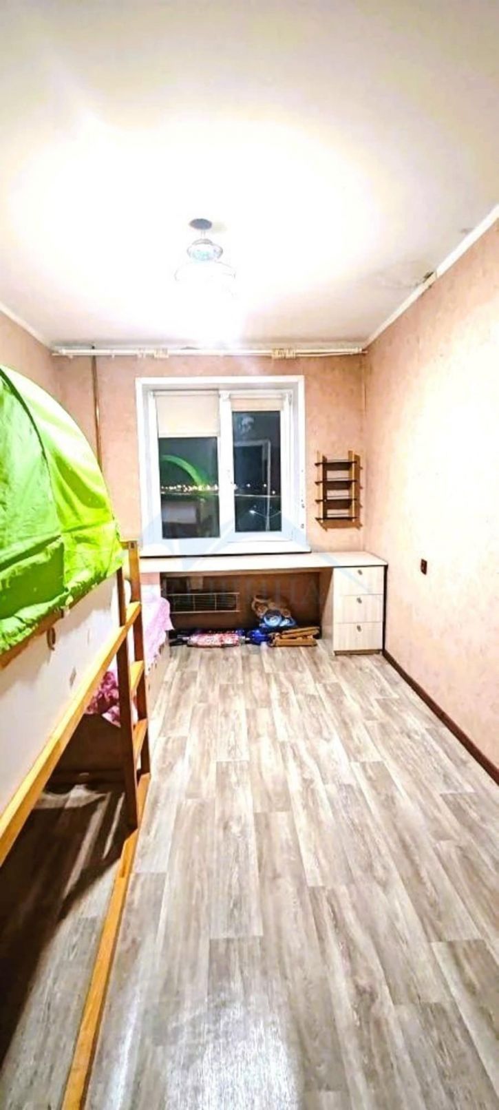 2-комн квартира Набережная Урванцева улица,15