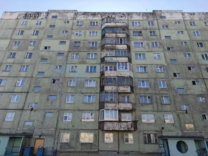 4-комн квартира Набережная Урванцева улица,3