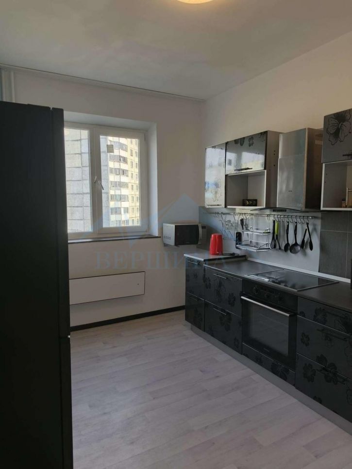 3-комн квартира Талнах район,Федоровского улица,3