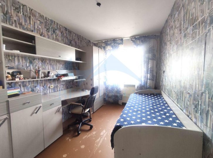3-комн квартира Комсомольская улица,43кд